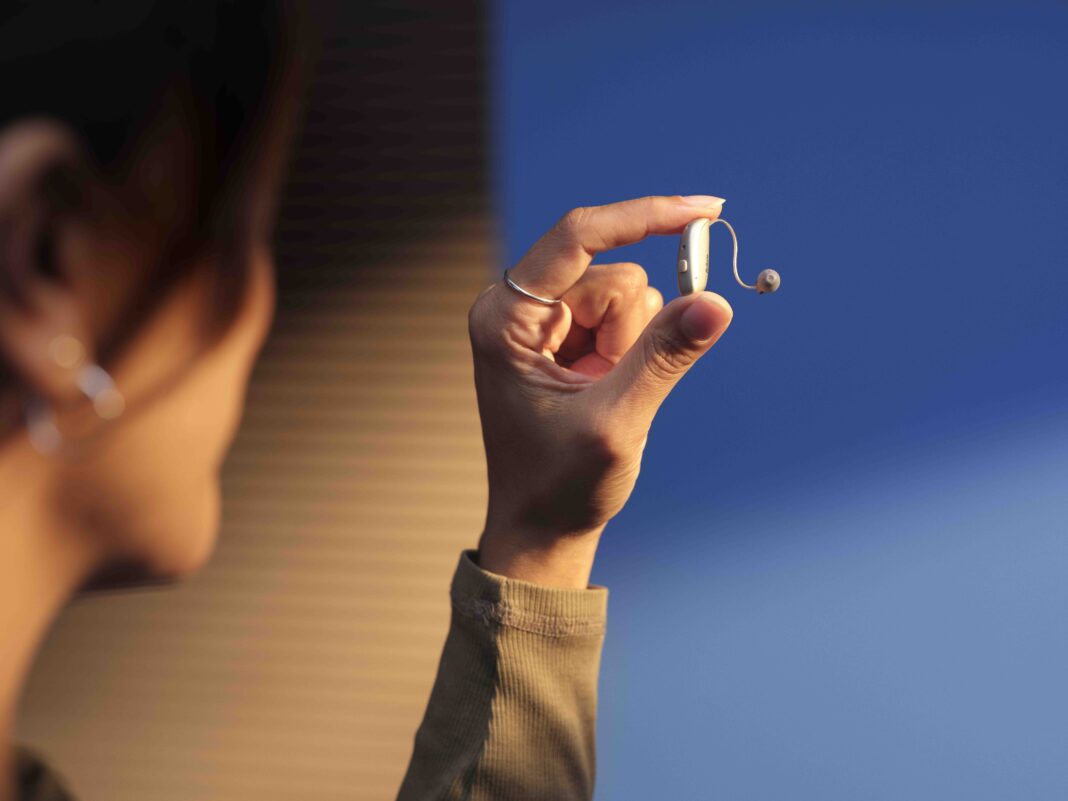 BT_COM_11920_aRGB_High