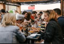 Longevytum señala que celebrar la Navidad puede reducir la edad biológica